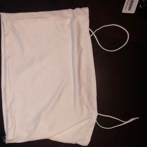 crop top white tank